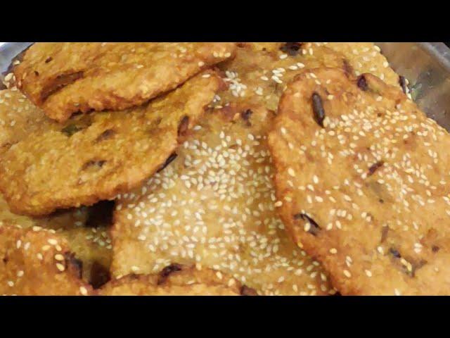 పెసలు వడలు #green moong flour vadalu #viral #trendy #youtube #youtubeshorts #recipe #vlog #shorts