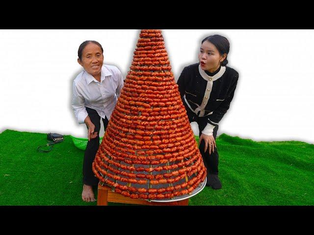 Bà Tân Vlog - Lần Đầu Làm Cây Thông Noel Bằng 1000 Cái Xúc Xích Khổng Lồ Đãi Cả Làng