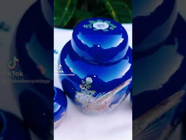 Venta de antiguedades y vintage  Jarrones porcelana azul 