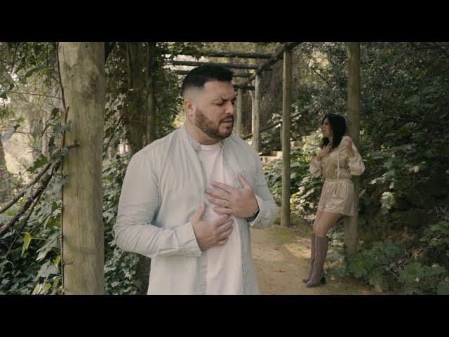 Antonio Martín ft Rocío Silva - Sobran Palabras (Videoclip Oficial)