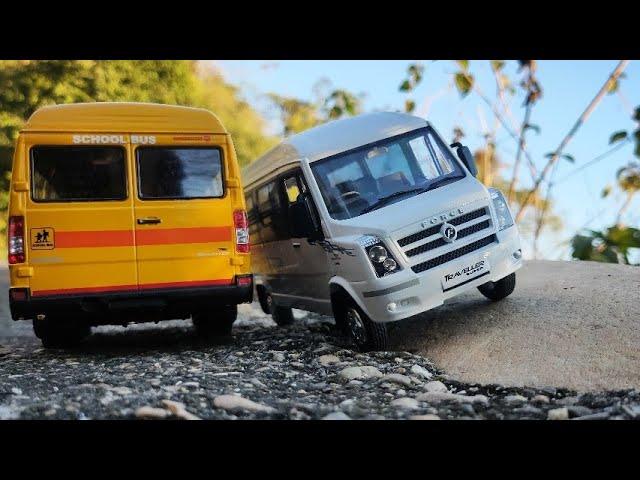 Realistic Diecast Model Of Mini Force Traveller Bus | Tempo Traveller | Model Bus | Auto Legends