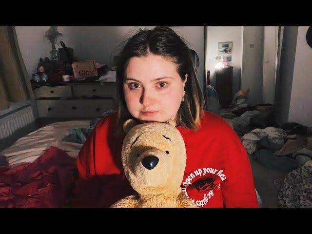 A middle of the night sad vlog? I guess?