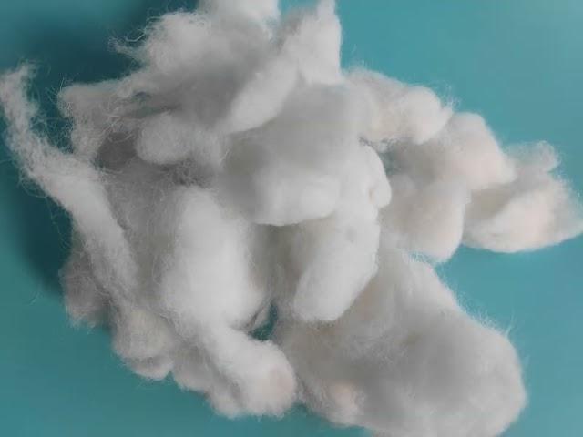 Bleached white wool for wool felt making