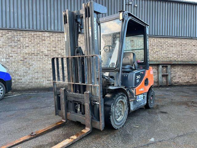 2011 Doosan D30S-5 3000Kg Capacity Diesel Forklift