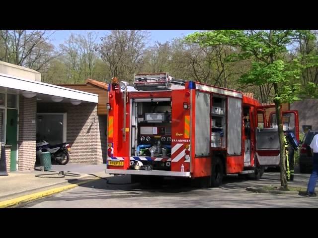 2012-04-30 Middelbrand Mediant; bewoner sticht 2x brand.wmv