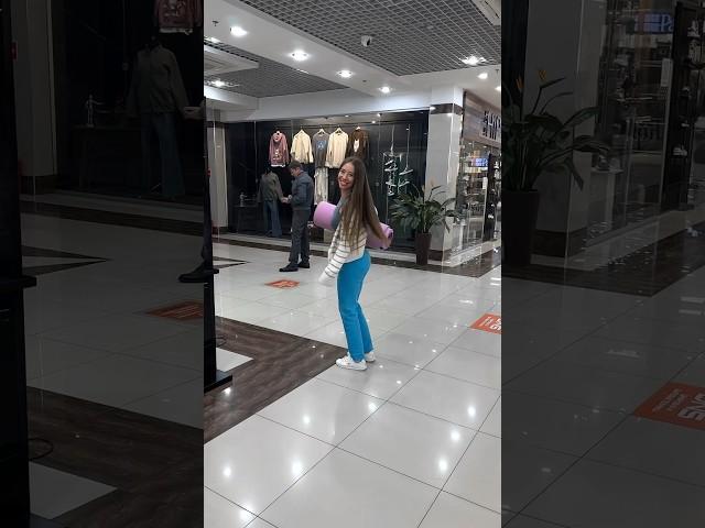 Шпагатов много не бывает, правда же?) Блог голубоглазой гимнастки здесь  @katalina_panova 