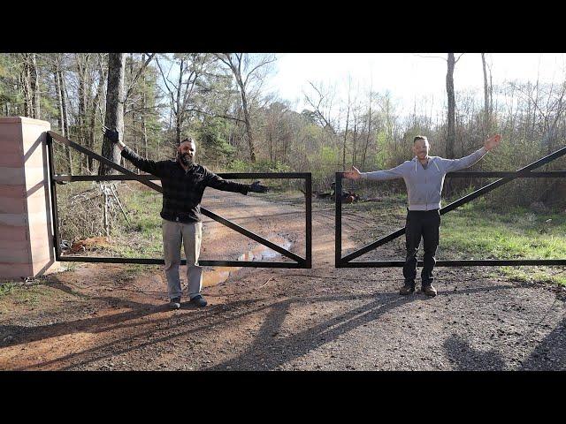 Finishing the Automatic Gate with Rammed Earth Pillars - Vlog 60