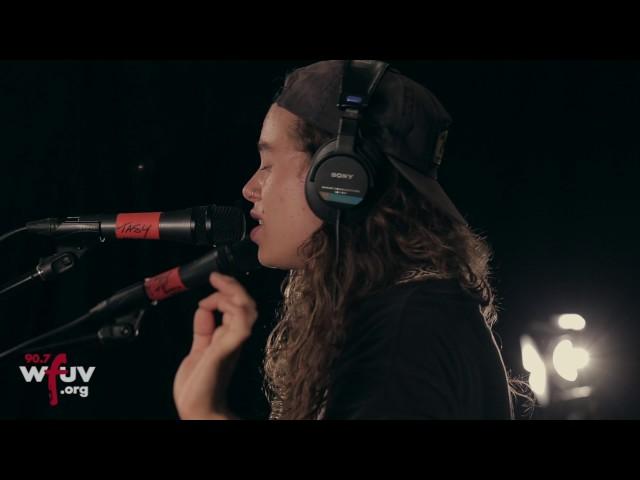 Tash Sultana - "Notion" (Live at WFUV)