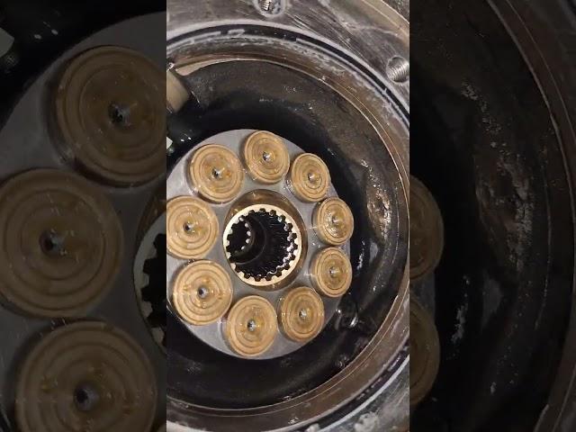 Komatsu Hydraulic pump Repair #hydraulic #komatsu