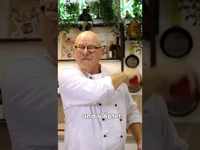 Super schneller saftiger Apfelkuchen mit wenigen Zutaten  Rezept