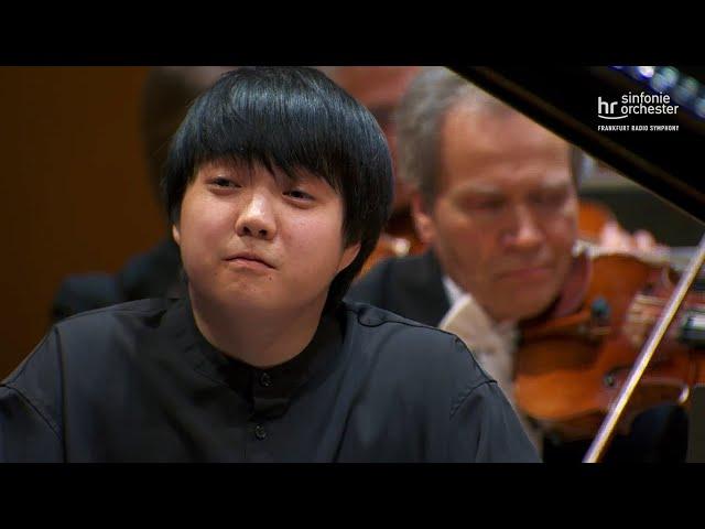 Mozart: Klavierkonzert A-Dur KV 488 ∙ hr-Sinfonieorchester ∙ Mao Fujita ∙ Dalia Stasevska