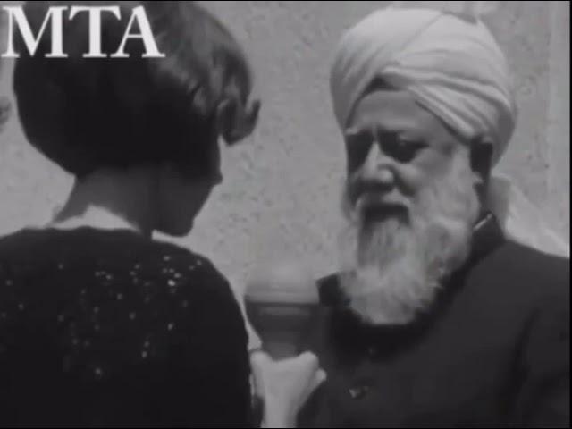 A beautiful, rare interview of hazrat mirza nasir ahmad in 1967