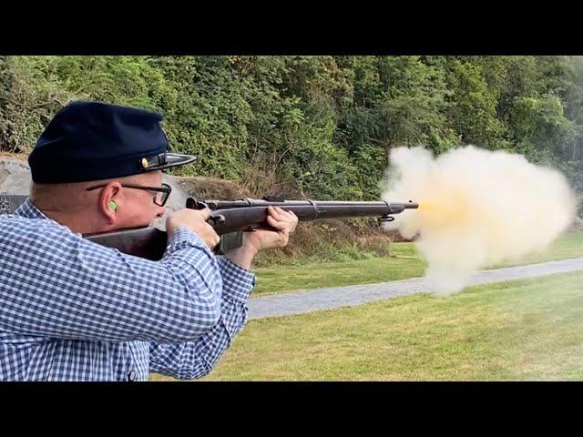 The first detachable magazine rifle: the .45-70 Remington-Lee Navy