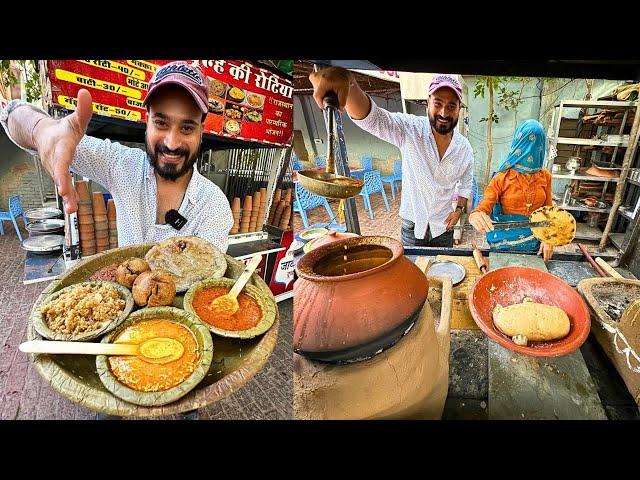 राजस्थानी चूल्हे की देसी DAAL BATI CHURMA खाई है?| 12 miles CHOKHA DHABA DESI FOOD | jaipur food