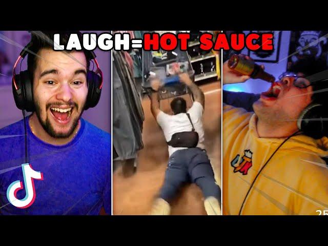 IF WE LAUGH, WE DRINK HOT SAUCE (YLYL CHALLENGE) FT. ElasticDroid