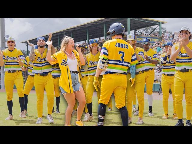 Lauren Alaina "Thicc As Thieves" LIVE with the Savannah Bananas!