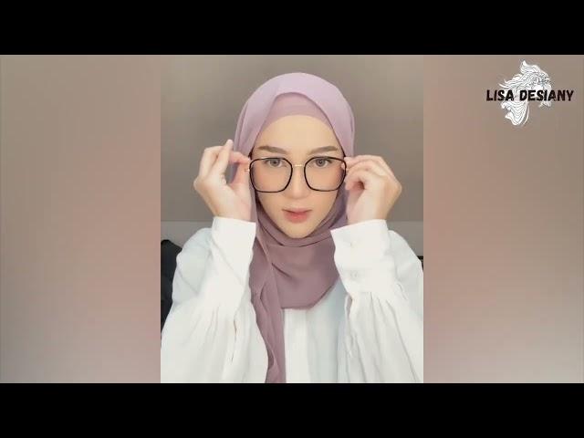 5 Model Kacamata yang Cocok Untuk Hijaber