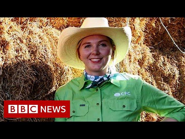 British backpacker becomes accidental Australian outback cook - BBC News