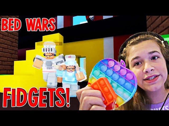 RISKING FIDGETS IN BEDWARS!! | JKREW GAMING