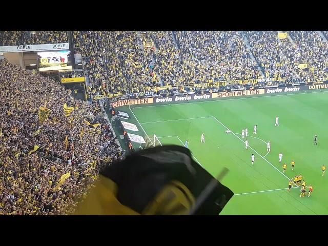 Borussia Dortmund - Augsburg 4:3 Paco Alcacer Free Kick Goal