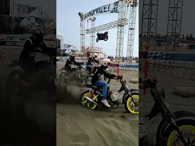 OUVAL DIRT RACE #shorts #hits #viral #race #motor #ride #otomotif #bike #rider #biker #racelover