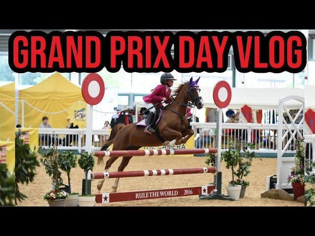 A Grand Prix Day Vlog!