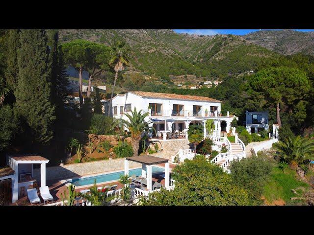 Stunning Villa for Sale in Valtocado, Mijas, Andalusia!!