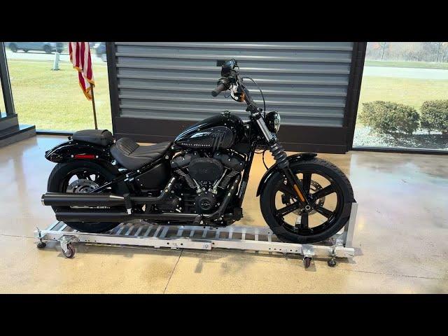 2024 softail street bob - black