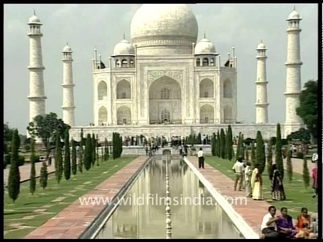 Seven wonders of the world - Taj Mahal, Agra