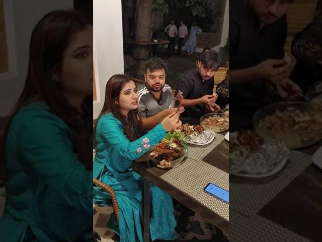 ducky bhai aroob jatoi and iqra kanwal dinner party together #sistrology #digitalentertainment