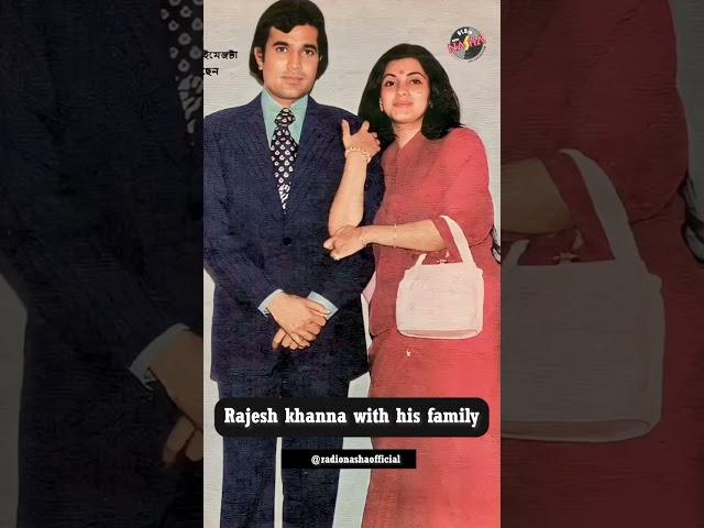 Rajesh khanna with his family