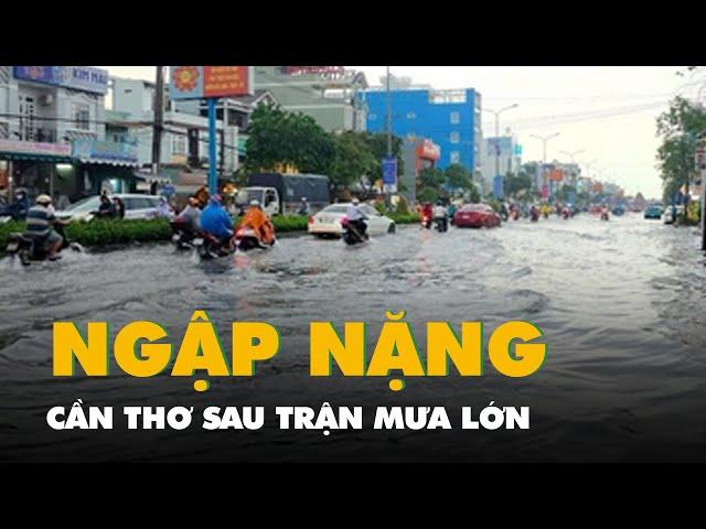 Many roads in Can Tho were heavily flooded after the heaviest rain since the beginning of the sea...