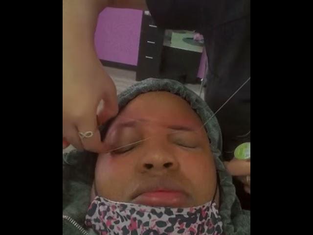 Lovely Peaches Eyebrow Threading