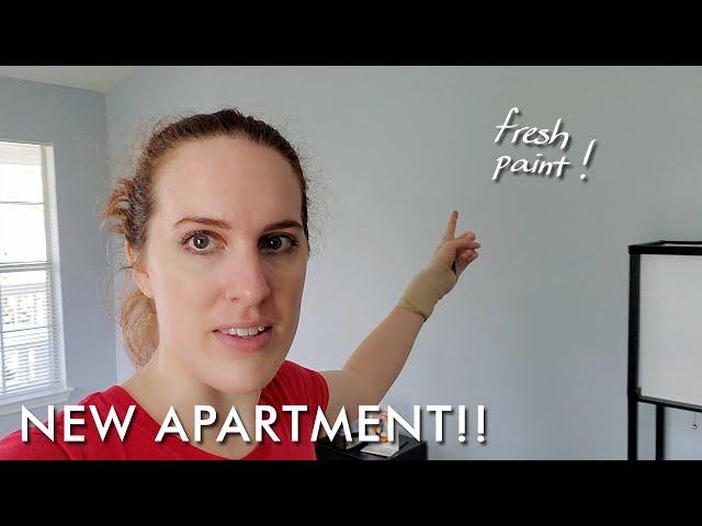 Moving into my NEW APARTMENT and painting the walls!