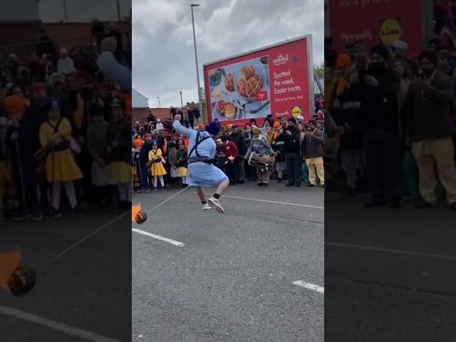 Gatka at london nagar kirtan //gatka marital arts ..#gatka #trending #viral #deepsoni