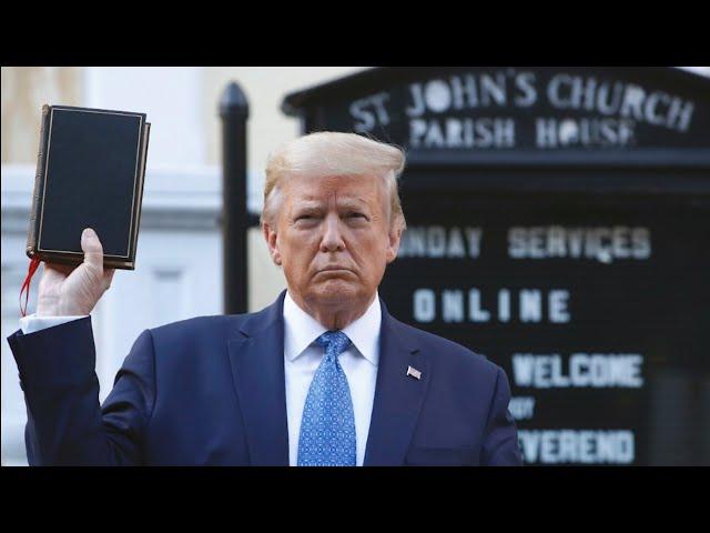 VIDEO: TRUMP AWA ‘MBOGO’, ATOA MSIMAMO MWINGINE “NAIRUDISHA BIBLIA MAREKANI”