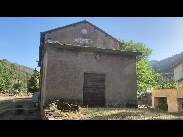 La vecchia stazione ferroviaria di Gairo Taquisara