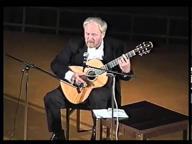 Александр Дольский, концерт в Риге, 1996 год. Из архива "СМ-видео" (Евгений Орлов, Алексей Халтурин)
