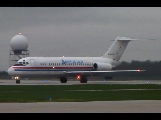 RARE: Ameristar DC-9-15 [N784TW] Landing in London Int'l Airport (YXU)
