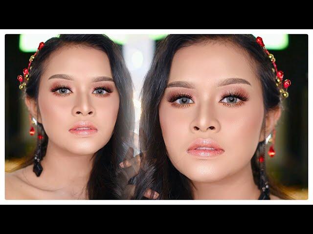 Strong Flawless Makeup Look by ARI IZAM