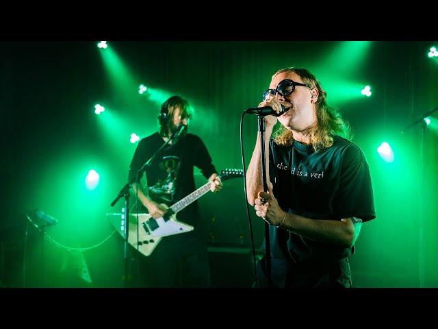 Hang Youth — IK LACH MAAR IK HUIL | Studio Brussel LIVE LIVE