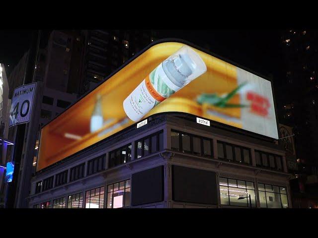 Go2 Production Unveils Burt's Bees 3D Anamorphic Masterpiece in DOOH Ad