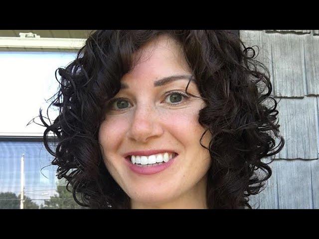 Easy Short Curly/Wavy Hair Routine| Curly Girl Method