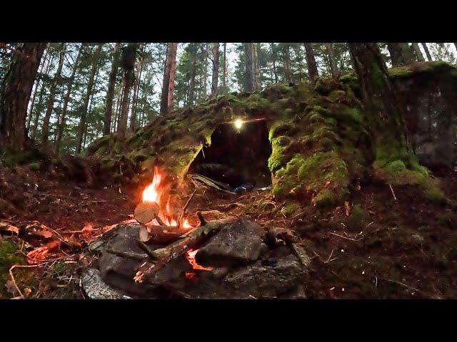 Building a Bushcraft Shelter for Winter Camping - Cooking Steak on Hot Rock