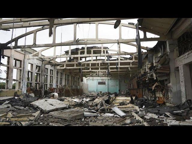Россия нанесла ракетный удар по ТЦ в Кременчуге, власти сообщают о погибших и пострадавших