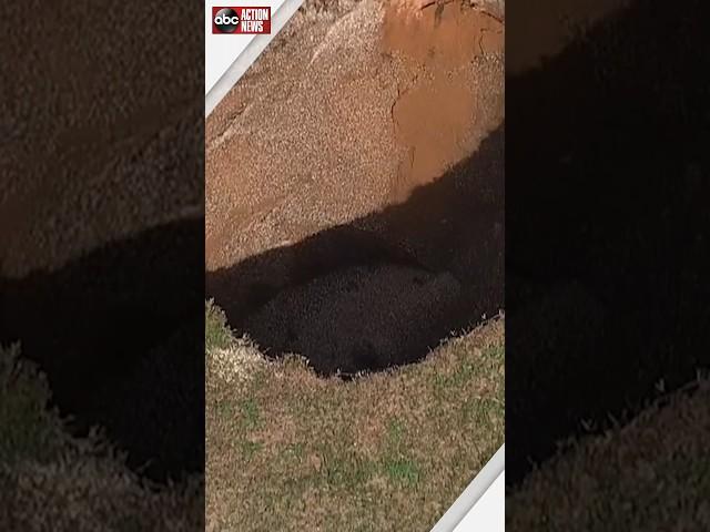 Sinkhole that swallows man in Florida reopens #news #florida #sinkhole