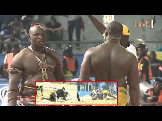 Intégralité Combat Modou Lô vs Ama Baldé -  Sans mystique Modou Lô cogne Ama Baldé