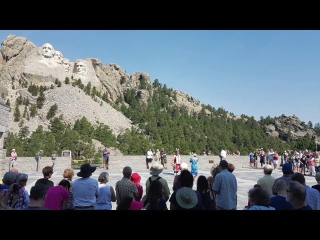 Mount Rushmore - South Dakota USA tourist guide