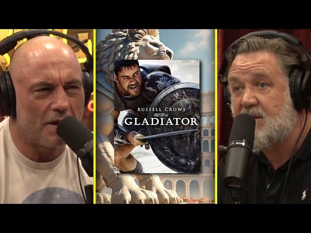 Russell Crowe Is Still Treated Like Royalty In Rome | Joe Rogan & Russell Crowe