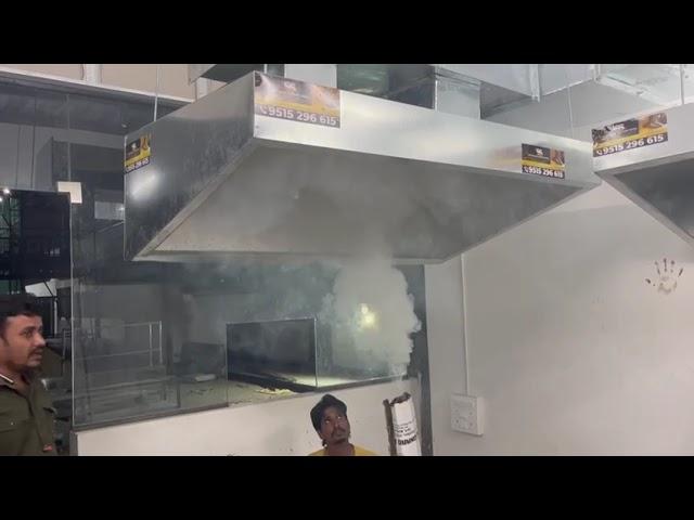 Commercial Kitchen Chimney Hood | Available on IndiaMART